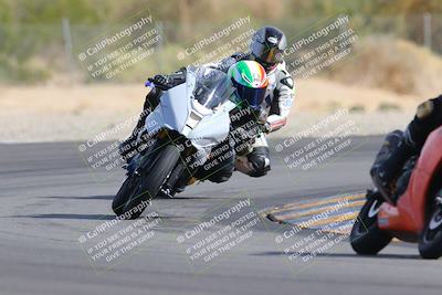 media/Nov-05-2022-SoCal Trackdays (Sat) [[f8d9b725ab]]/Turn 2 (1120am)/